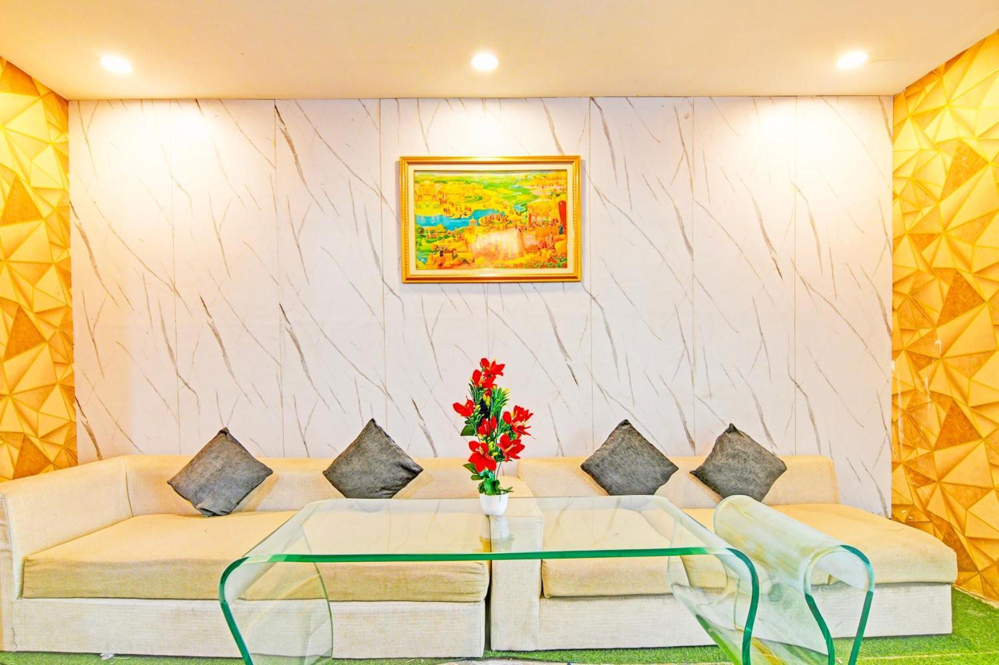 Super Hotel O Ruby Near Acropolis Mall Kolkata Exterior photo